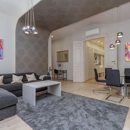 Andrassy Str. Luxury Apartment Budapeste Exterior foto