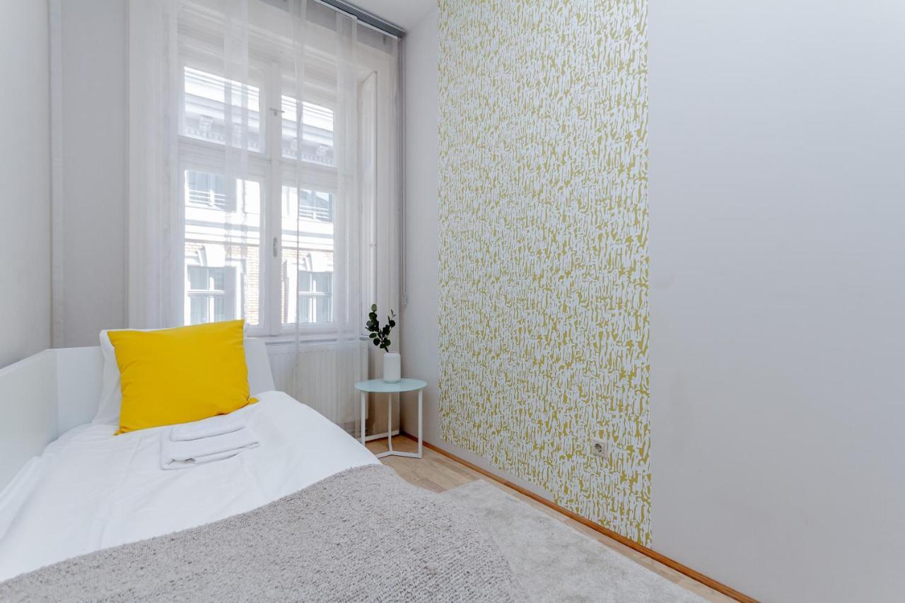Andrassy Str. Luxury Apartment Budapeste Exterior foto