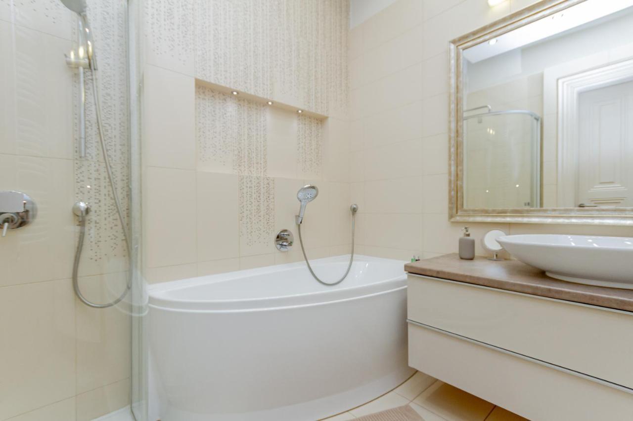 Andrassy Str. Luxury Apartment Budapeste Exterior foto