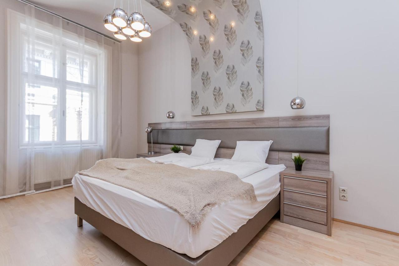 Andrassy Str. Luxury Apartment Budapeste Exterior foto